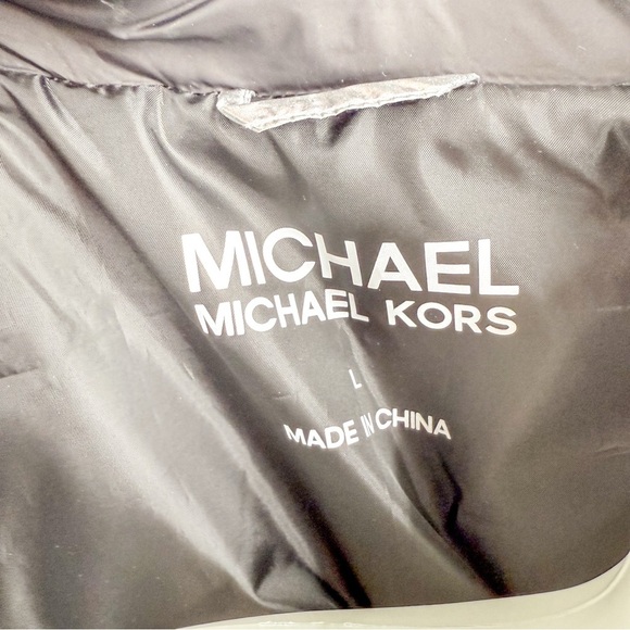 Michael Kors Silver Puffer Vest - Picture 4 of 7